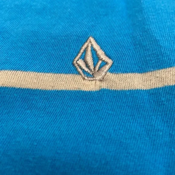 ☀️Volcom Tank☀️ - Picture 2 of 3